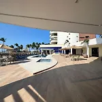 Iate Plaza - Flat 414 Particular