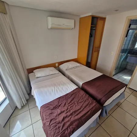 Aparthotel Iate Plaza - Flat 414 Particular