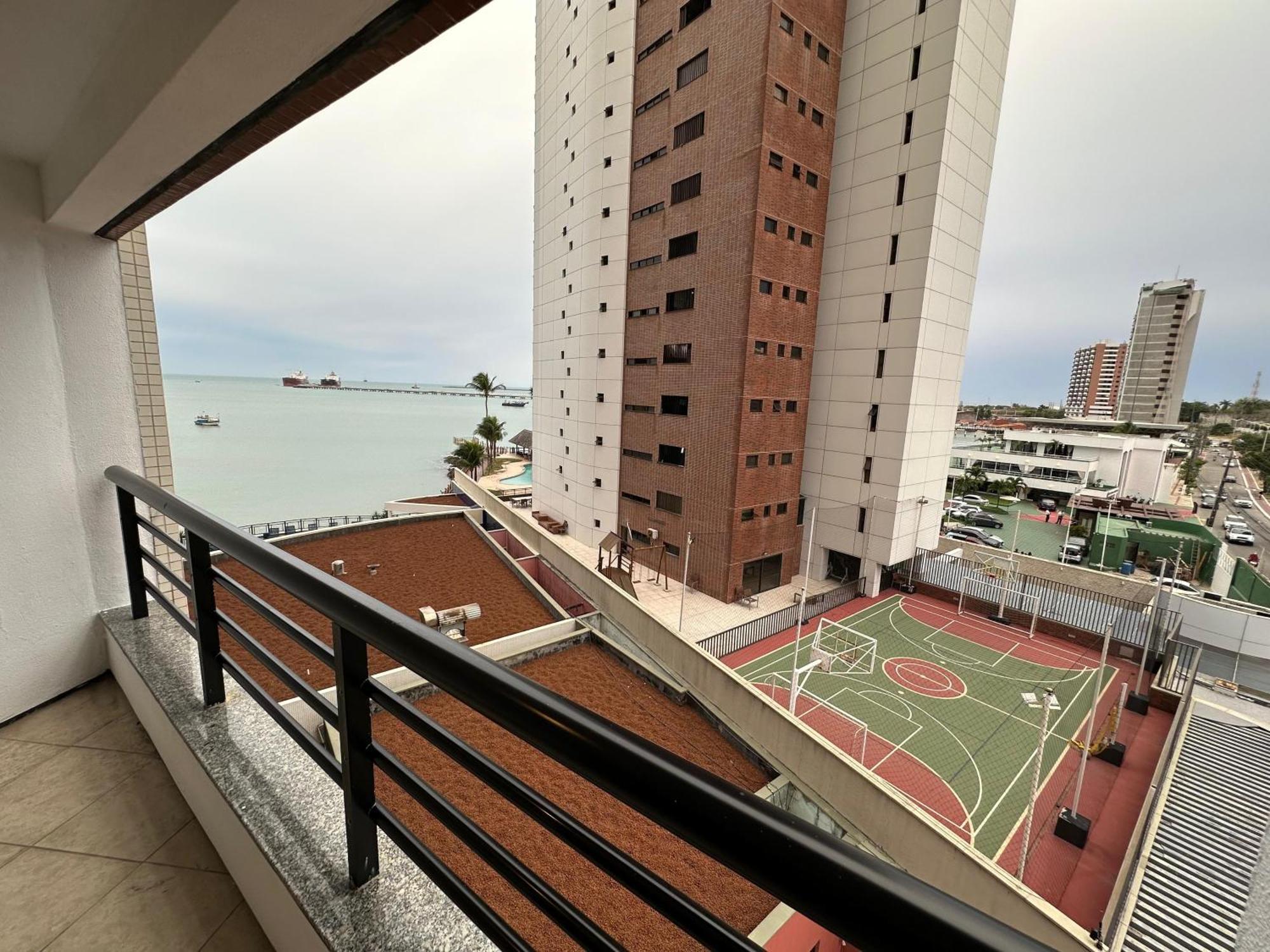 Iate Plaza - Flat 414 Particular